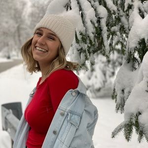 Red Long sleeve shirt